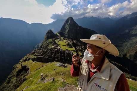 protocolos sanitarios para viajar en peru